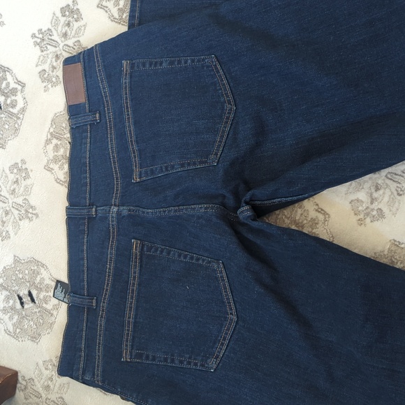 Kirkland Signature Denim Jeans 36" - Picture 5 of 5